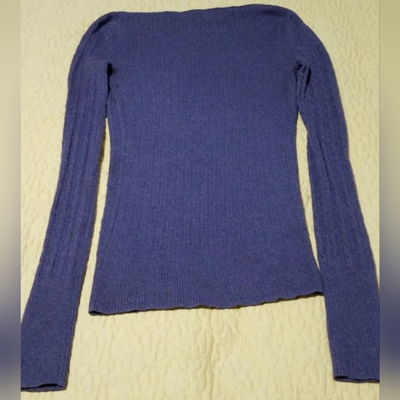 Kaisley Deep V ribbed knit sweater Size L - Picture 6 of 6